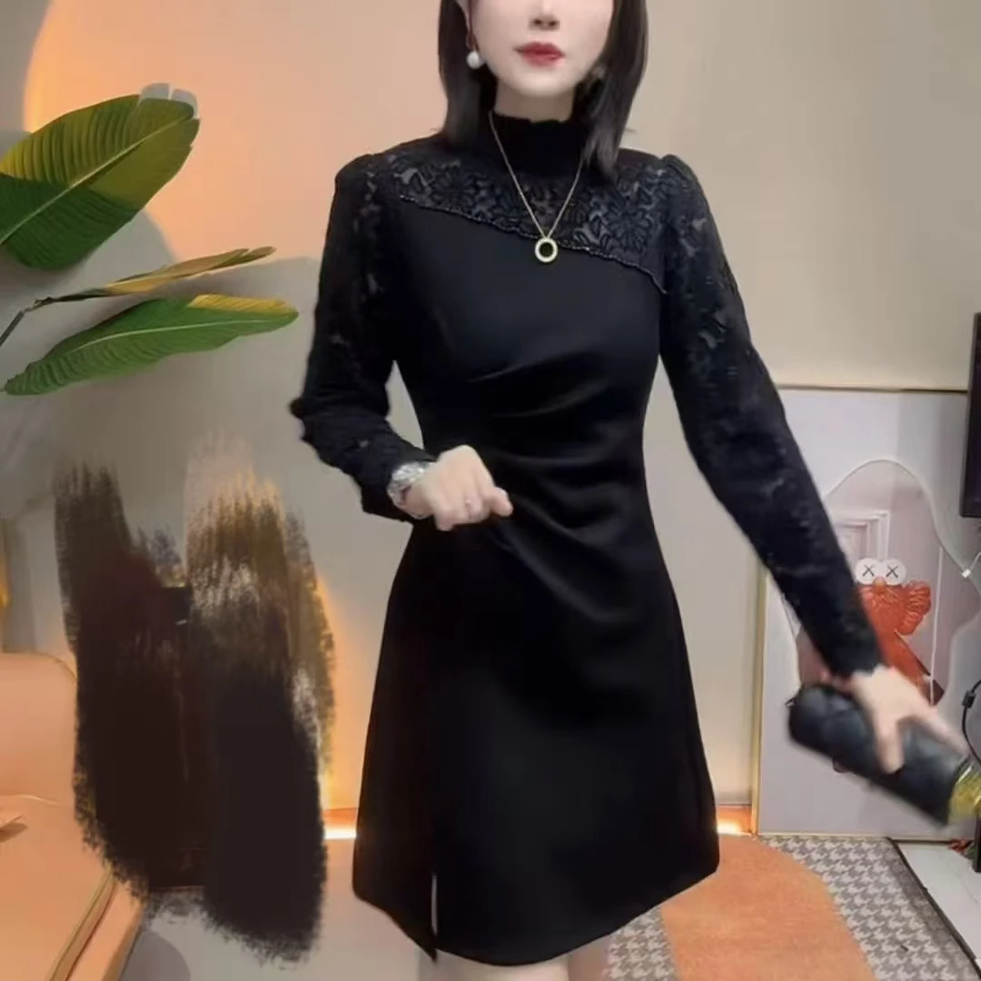 9210-2024年冬季新款时尚气质拼接国风显瘦百搭加绒连衣裙