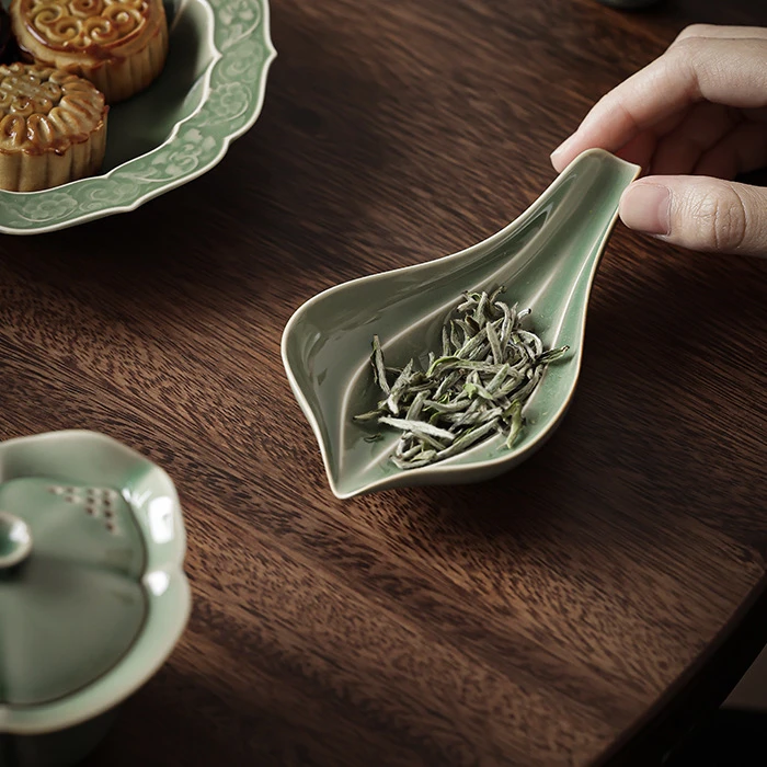 越窑青瓷手工花瓣茶则茶勺家用复古陶瓷功夫茶道六君子零配