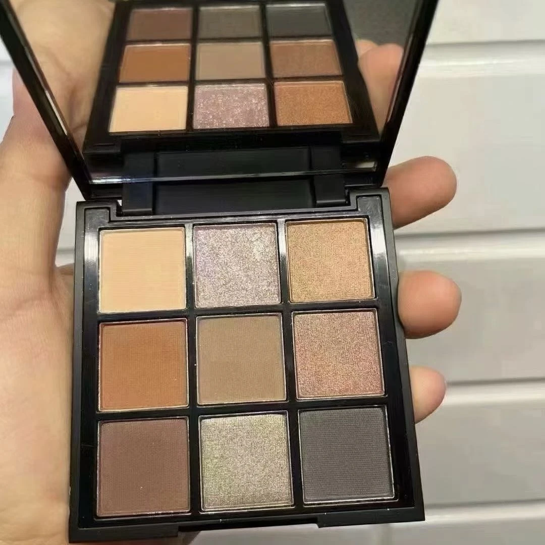 Nermi奈乐美星瑞幻色眼影盘02#