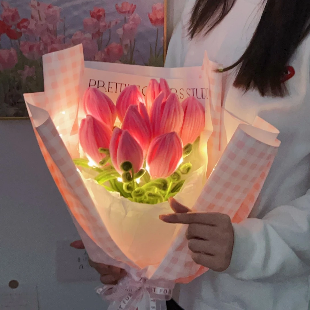 520情人节礼物手工DIY郁金香扭扭棒材料包花束浪漫发光花束送礼