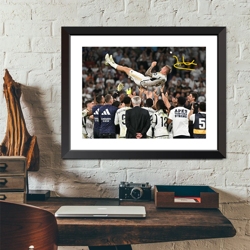 皇马克罗斯退役告别款相框照片墙画框木质礼物生日桌摆摆件壁画