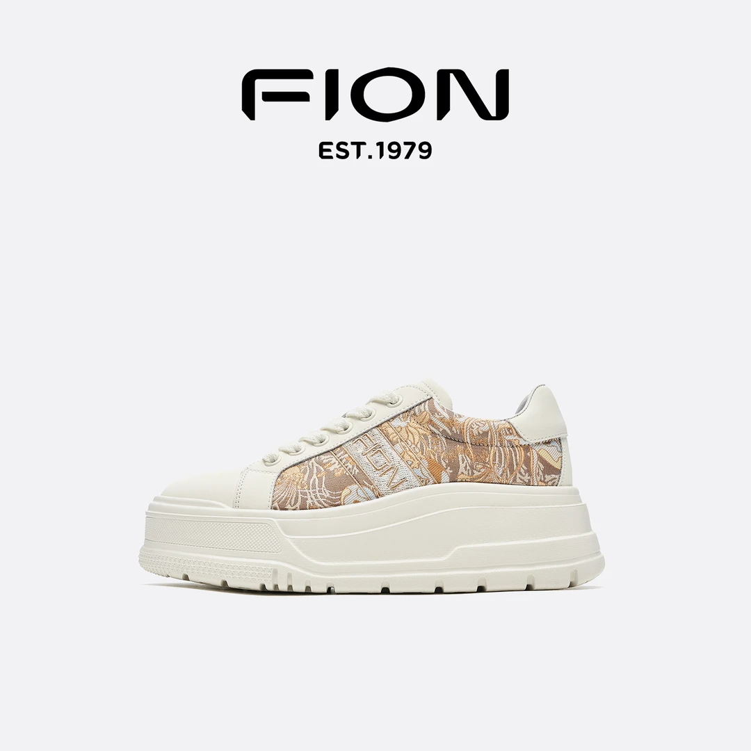Fion/菲安妮女鞋2025春季新款休闲板鞋新中式刺绣国风休闲女鞋