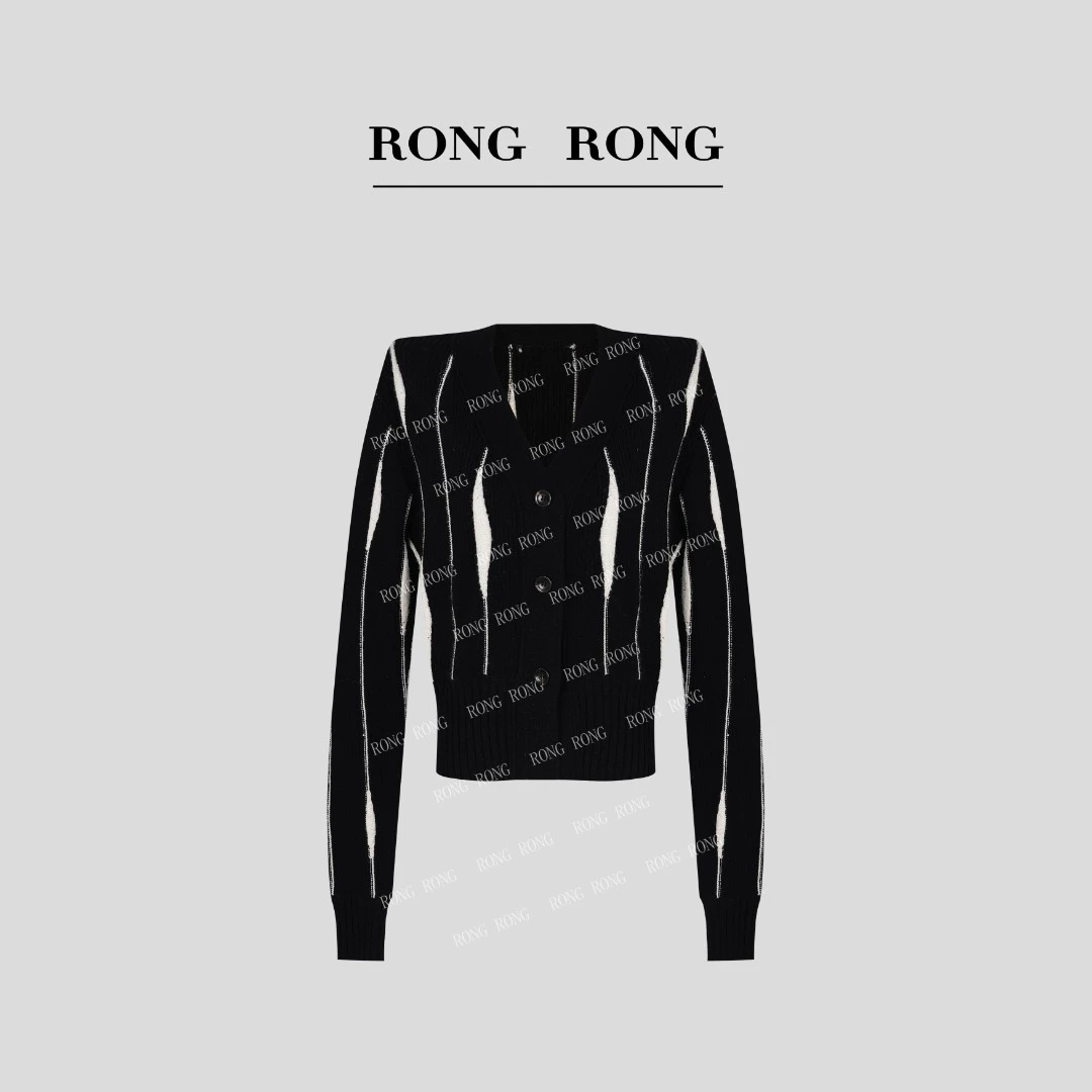 溶溶T【高阶美学】RONGRONG 绵羊毛复古黑白撞色针织毛衣 C-A208127