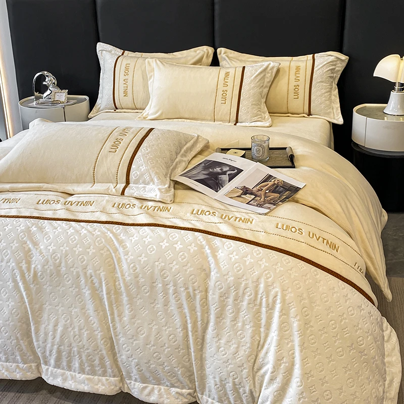 法式轻奢高级感牛奶绒婚庆床上四件套冬季加厚毛绒刺绣被三件套