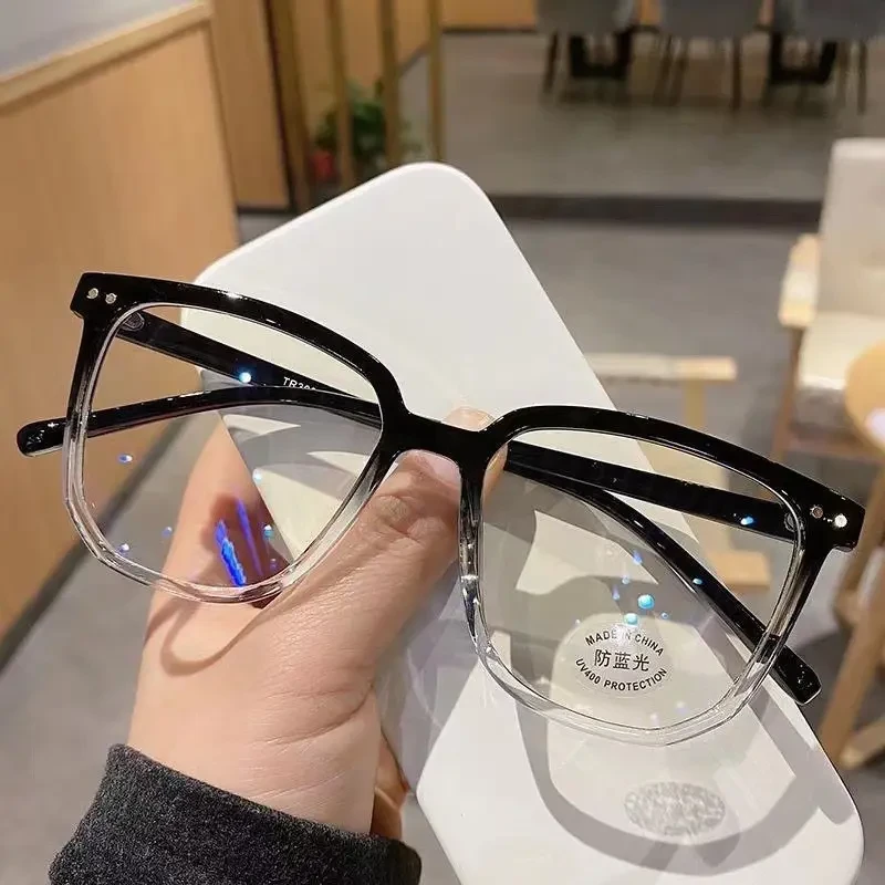 回头率超高！超好看的渐变冷茶亮黑色系素颜近视眼镜高颜值平光镜
