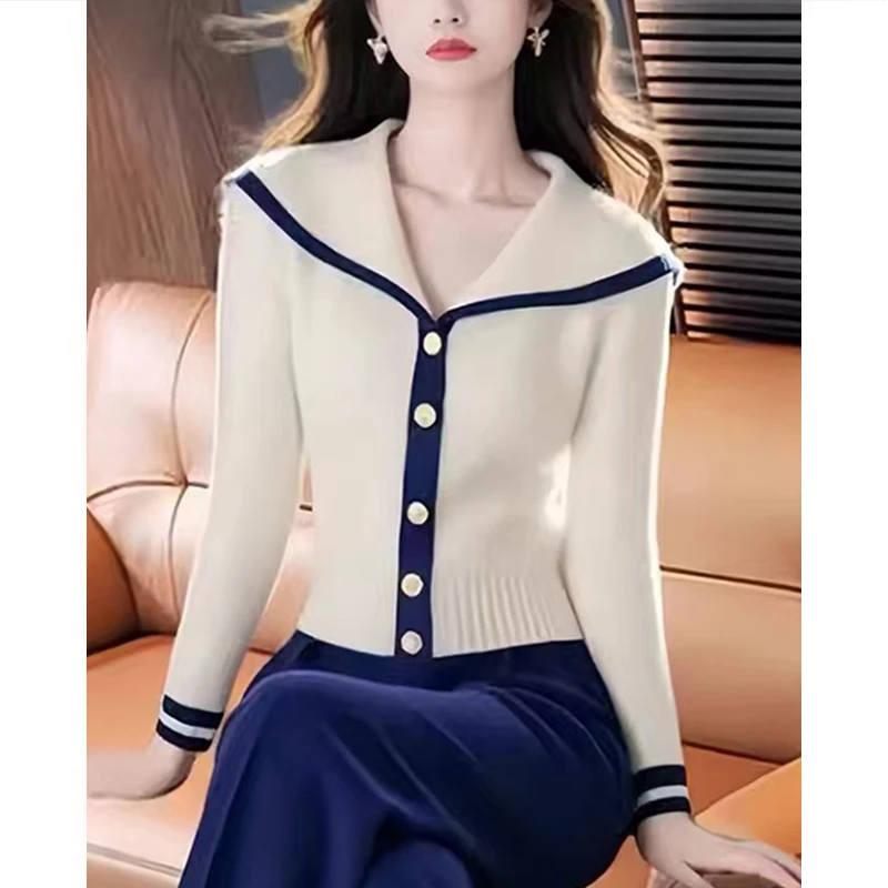 法式蓝白撞色海军领毛衣外套女秋季新款气质百搭针织开衫长袖上衣
