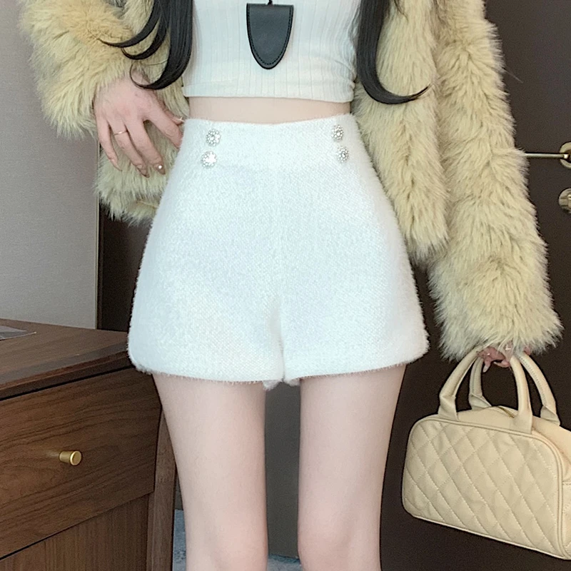 双排扣高腰毛绒白色休闲短裤女秋季新款收腰修身显瘦a字阔腿靴裤