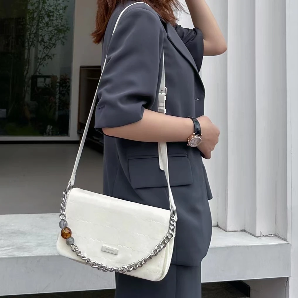 【RAIN.CUN】QYX-9379-米白色-高定轻奢时尚百搭潮流女士包包