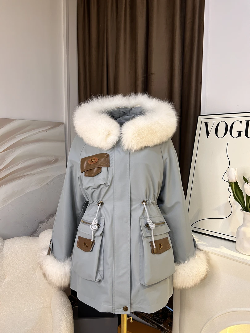 TD【雪精灵】2024年冬新款派克服女连帽时尚大气百搭风衣外套8268