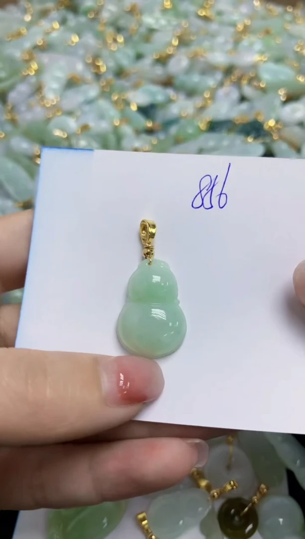 【闪购商品】翡翠挂件合金天然缅甸翡翠A货