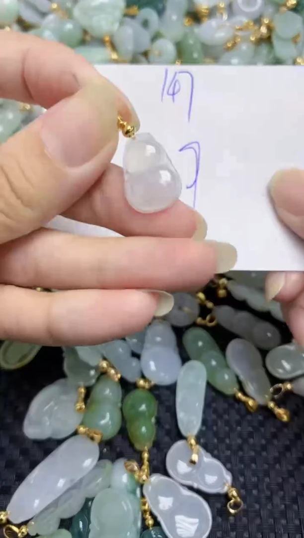 【闪购商品】翡翠挂件合金天然缅甸翡翠A货