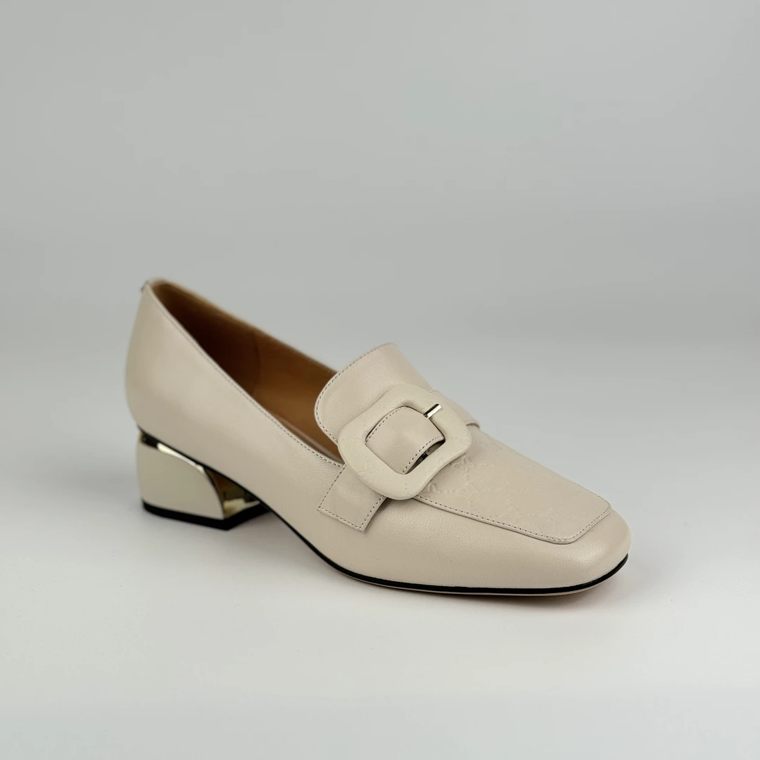 D080 米白色 低跟方头 时尚百搭 舒适羊皮深口单鞋