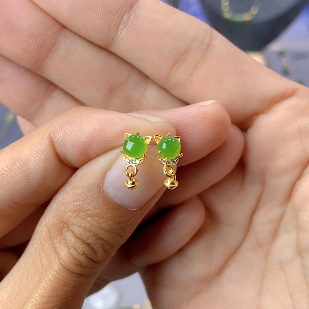 和田玉(碧玉)耳饰银S925镀金镶嵌小猫咪耳钉