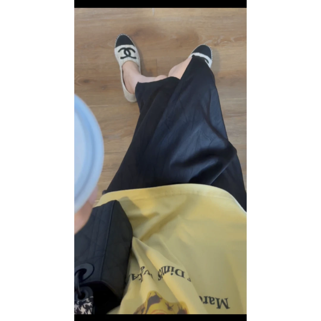 miss muzi| 高货肌理感含铜氨丝的不规则半身裙（冰感垂坠顺滑）