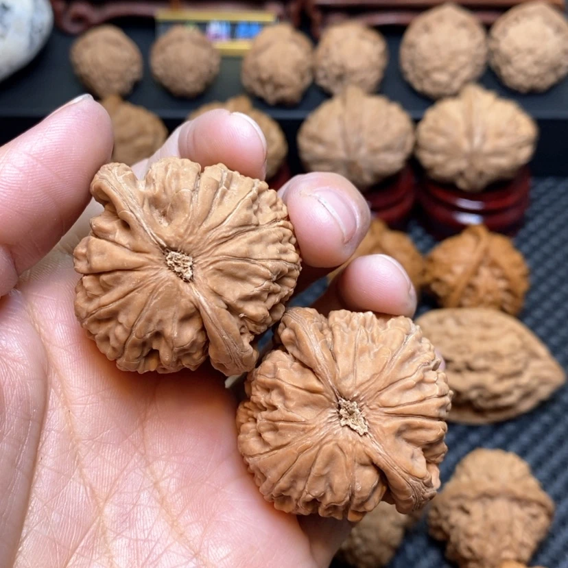 【闪购商品】文玩核桃吊坠落*