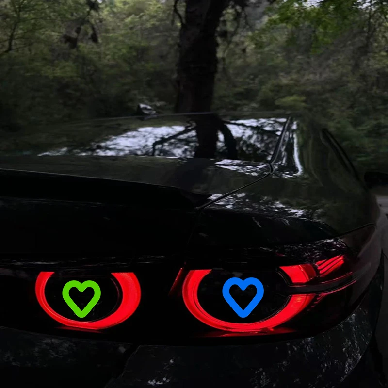 汽车贴纸镂空爱心车贴JDM改装反光车身贴电瓶车头盔装饰划痕车贴