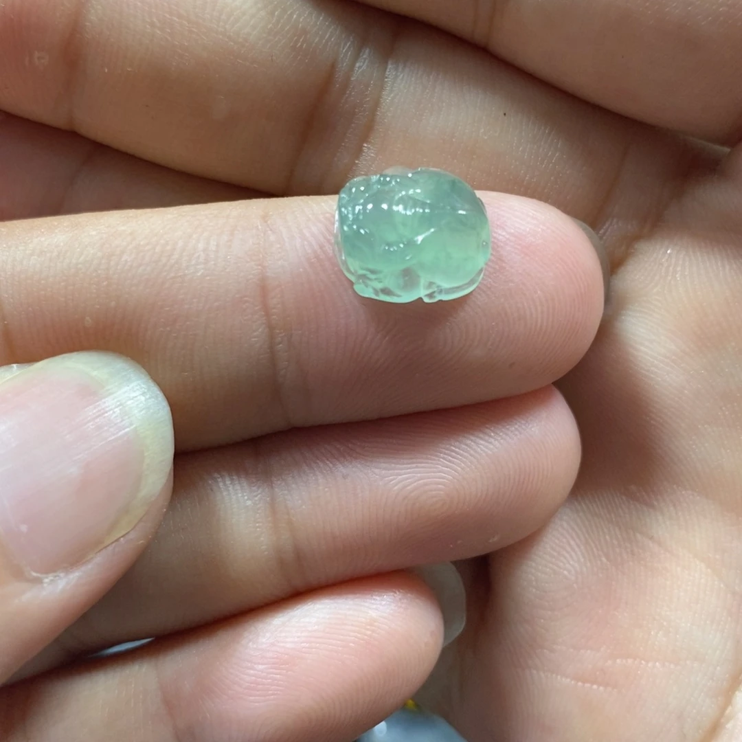 翡翠挂件未镶嵌翡翠珠宝翡翠珠宝