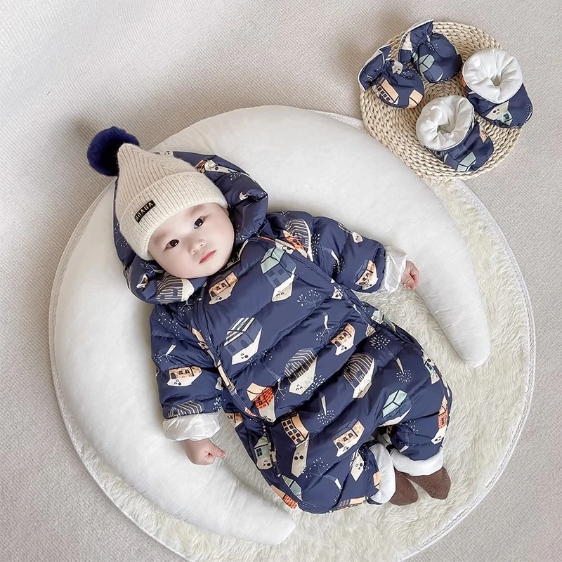 婴儿连体羽绒服冬季装新生婴儿衣服外出爬服男宝宝哈衣女抱服