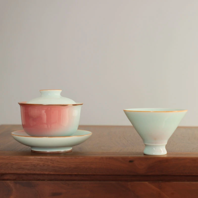 钧窑王彪手作中式宝石釉茶道茶具钧瓷功夫茶品茗杯月白粉青主人杯