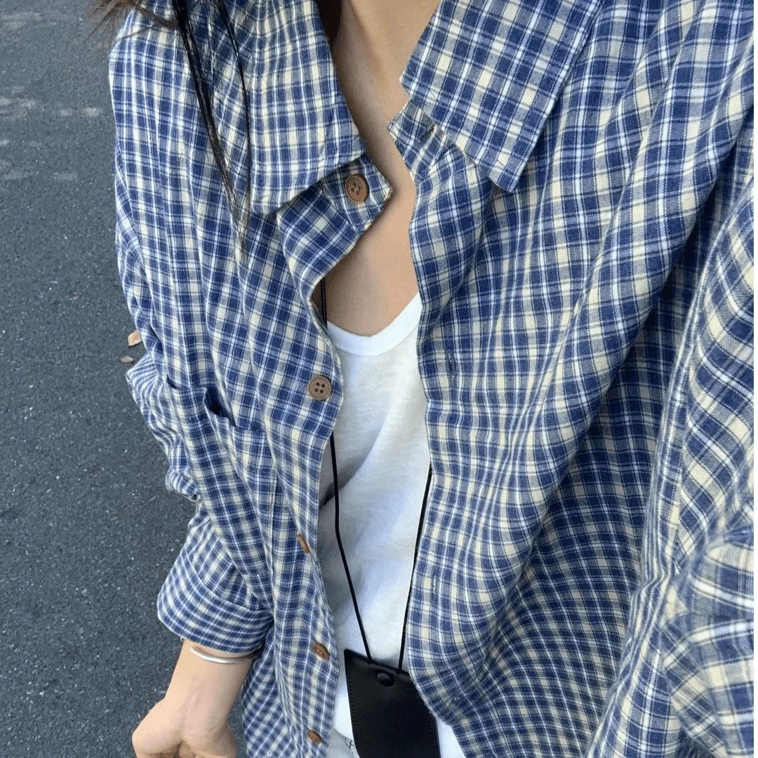 慵懒港风休闲格子衬衫女通勤春秋宽松叠穿设计感上衣衬衣薄外套女