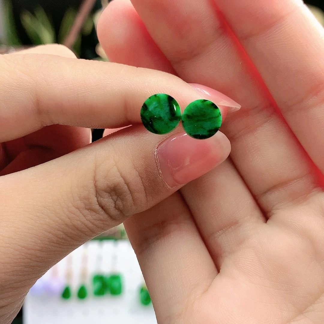 翡翠耳饰未镶嵌耳饰