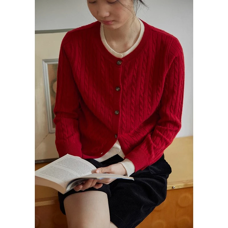 Nice people2024AW荃羊毛 小绞花 撞色假两件针织开衫