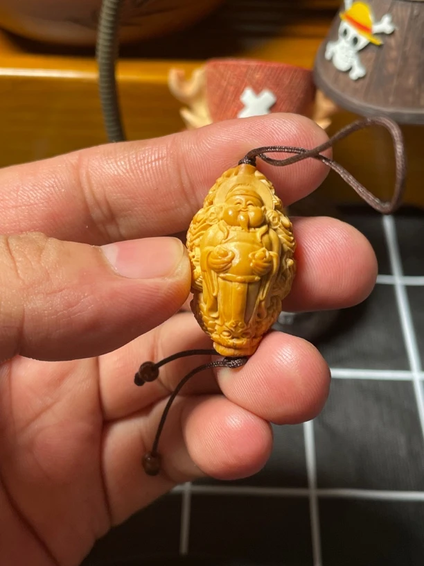 镂空九龙财神，镂空题材，九龙戏珠，橄榄核