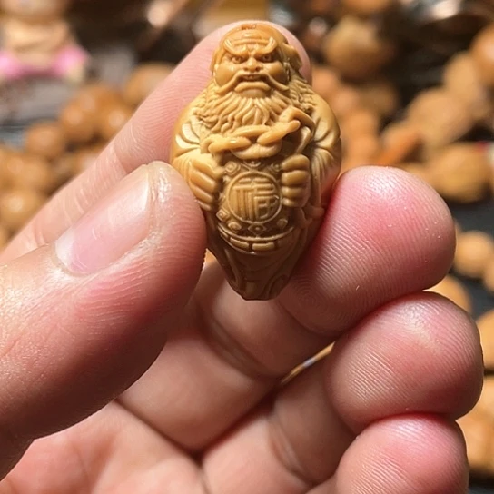 橄榄核核雕橄榄核