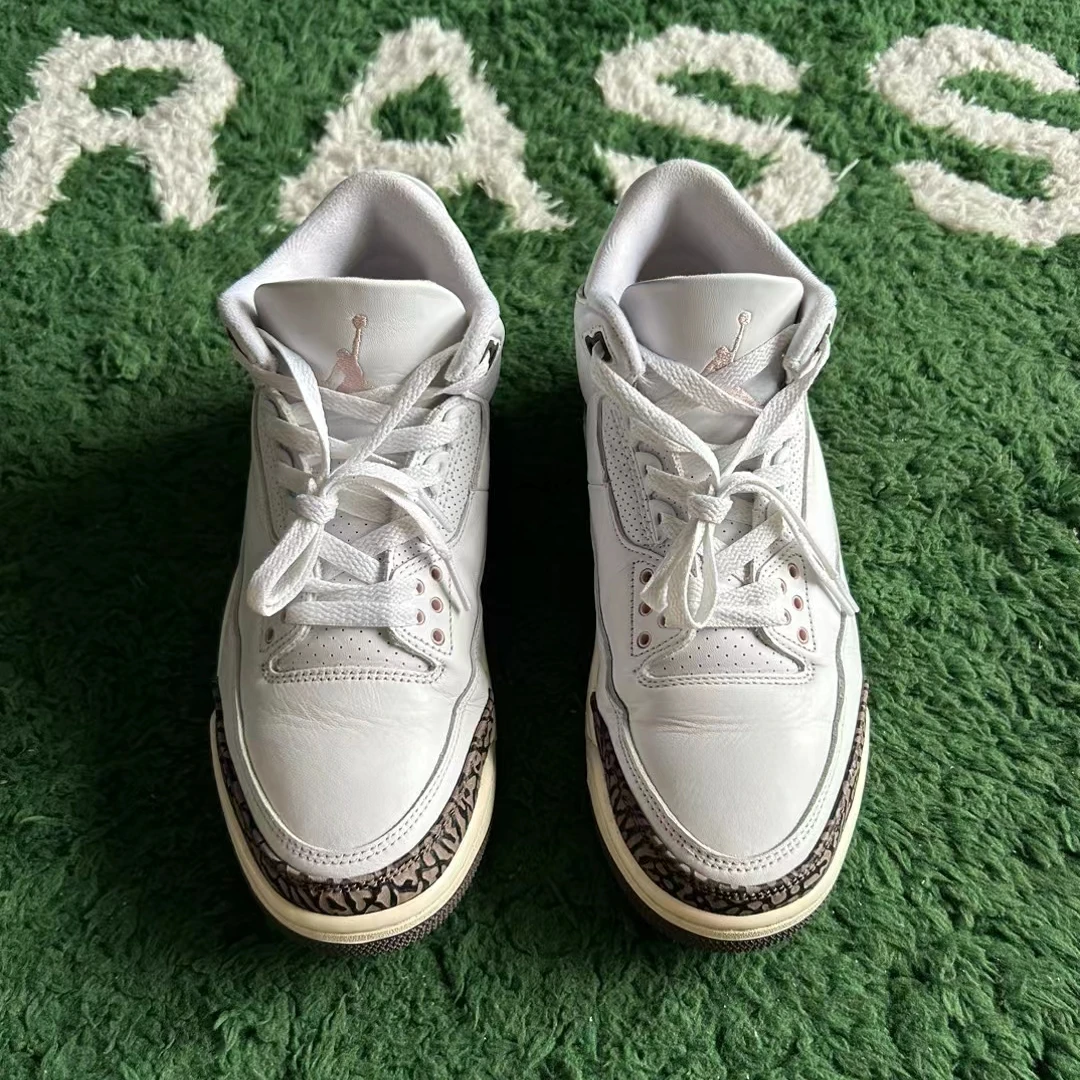 42.5码/AJ3樱花粉球鞋/95新好成色无原盒/公价1819