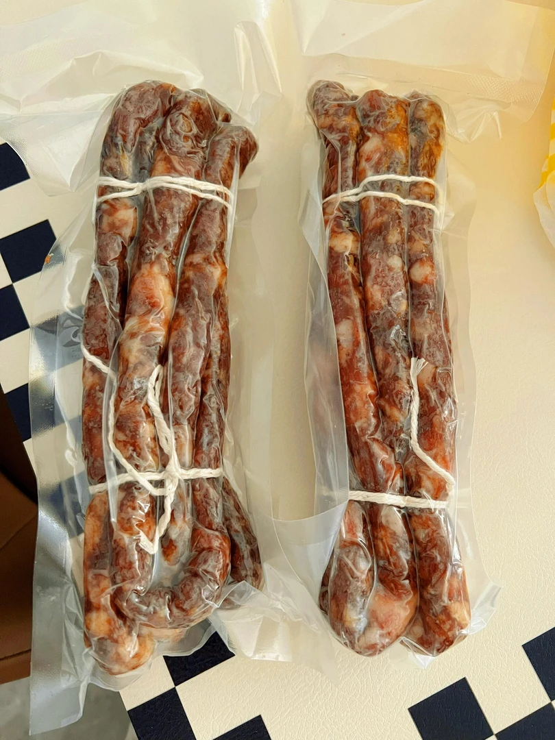 热销家乡东北老式风干肠东北特产卤味腊肠年货传统手工熏烤肥瘦