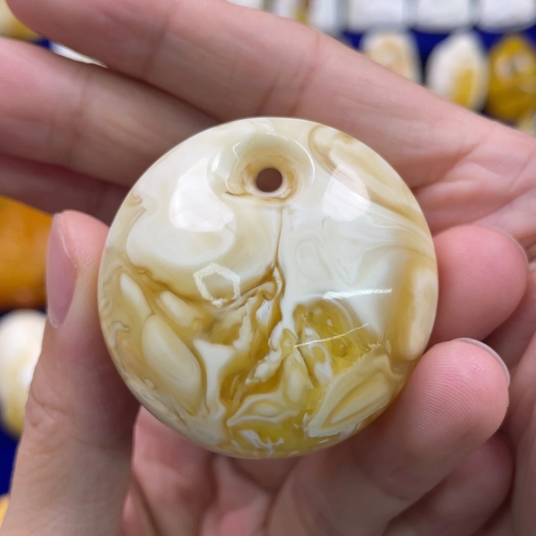 蜜蜡裸石未镶嵌琥珀蜜蜡公主扣