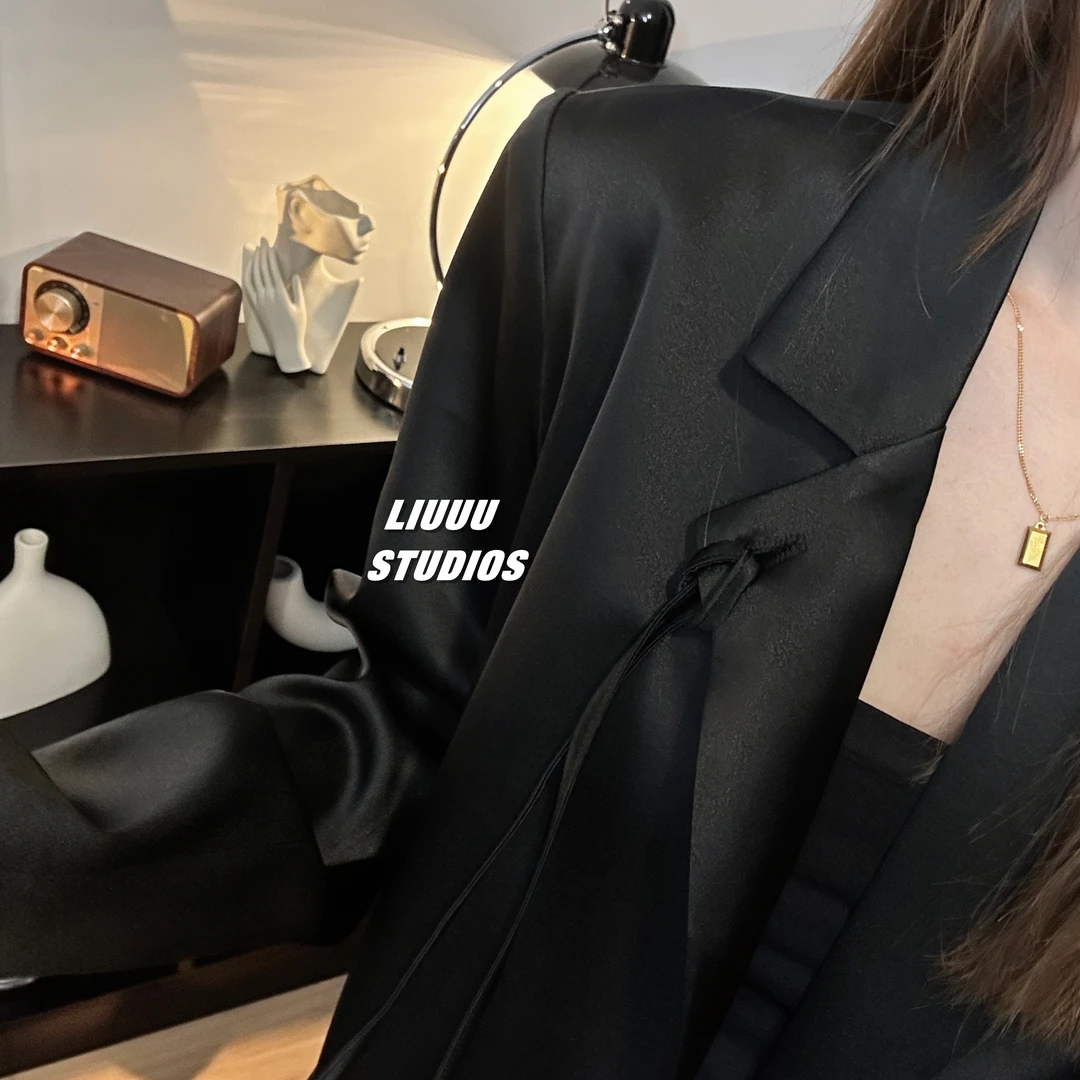 小众设计感黑色ins西装外套气质女2025春夏秋季淡风设计感小众