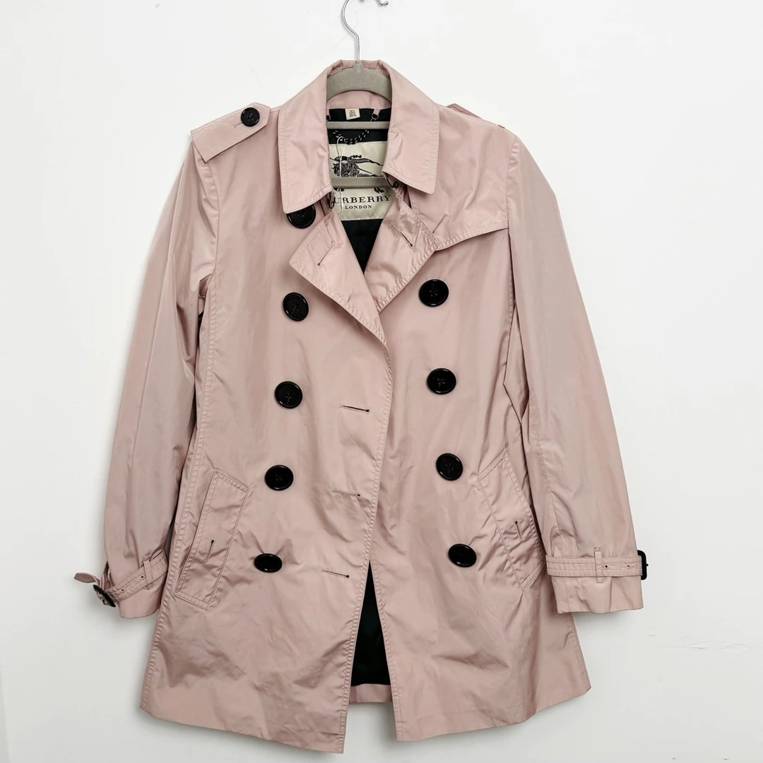 99新 BURBERRY/博柏利    UK4码/双排扣风衣/98新/jm09719