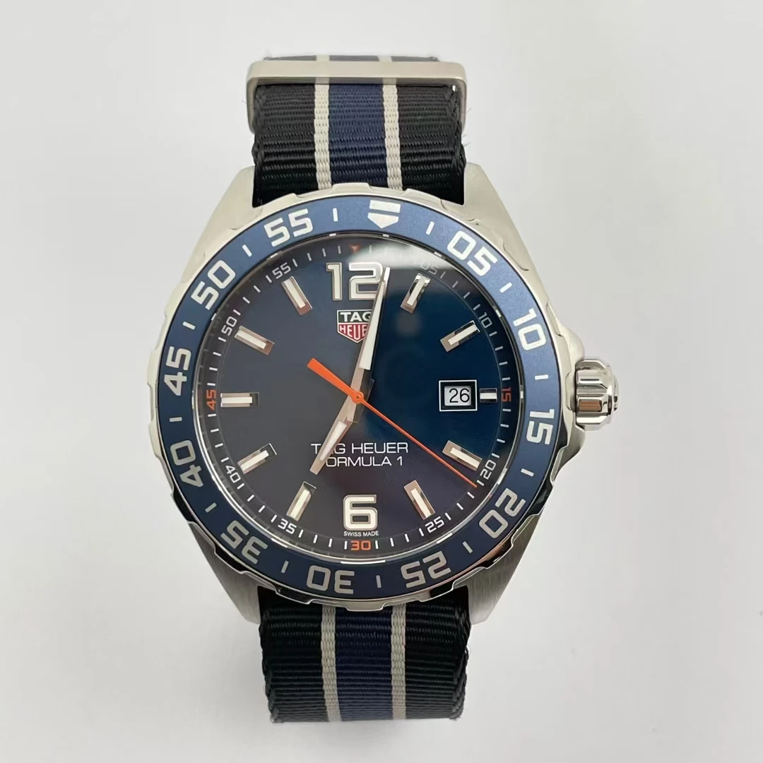 95新 TAG Heuer/泰格豪雅 F1/单表/日期显示/WAZ1010.FC8197男士