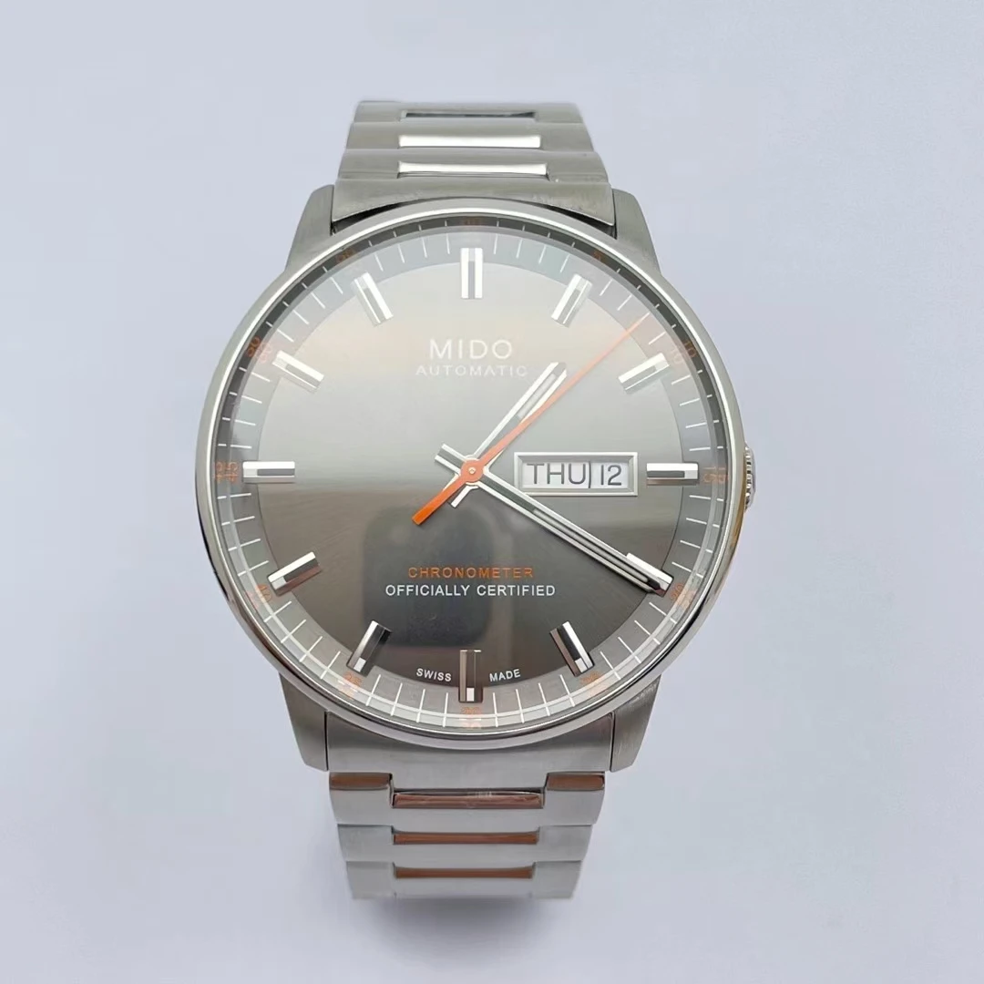 95新 Mido/美度 美度指挥官40mm/单表/双日历/天文台认证/男士