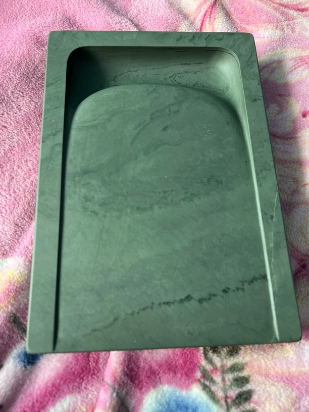 水泉老坑淌池砚尺寸23.1—-16.8—4.5