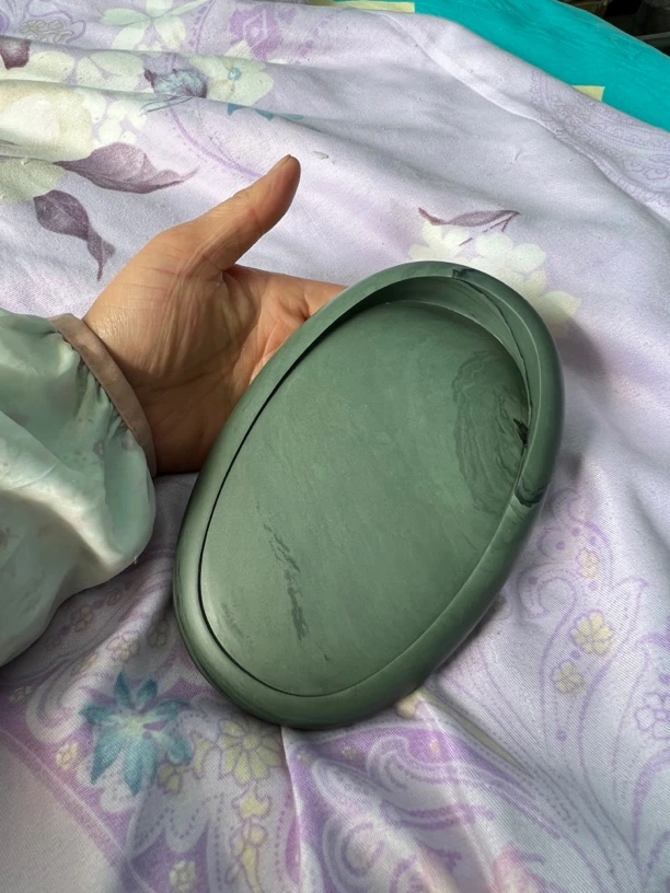 水泉老坑蛋形砚尺寸16.7—10.5—3