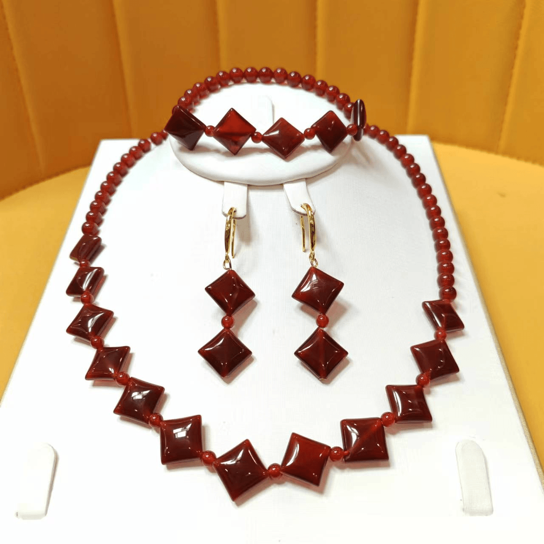 钛钢项链 诗美恋项链时尚红色手工气质轻奢时尚百搭复古红色彩色