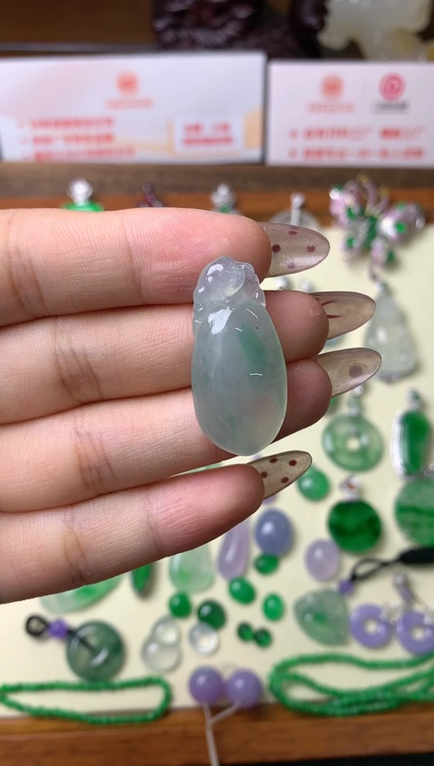 【闪购商品】定制翡翠未镶嵌裸石(镶嵌定制)