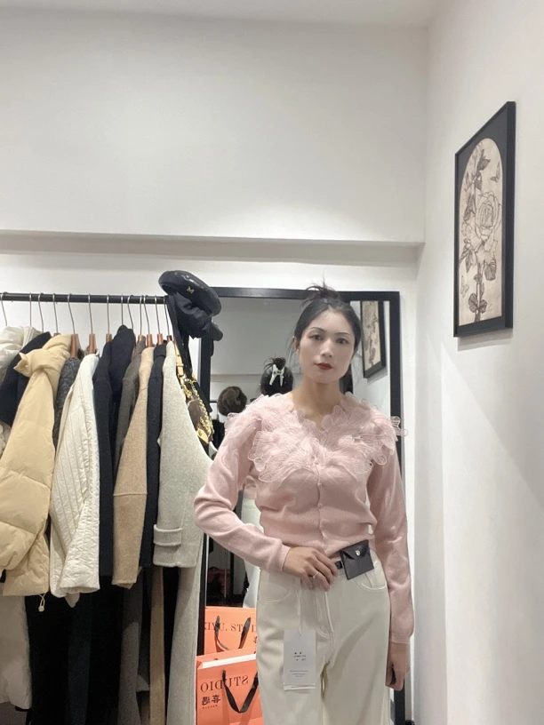 蝴蝶网纱针织打底衫