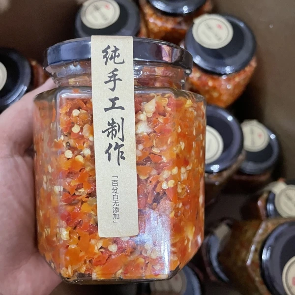 手工剁辣椒 小玲做的江西本地朝天椒下饭菜纯手工调味