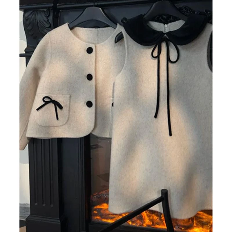 壹妈童装女童秋冬款新年服洋气儿童蝴蝶结双面毛呢外套背心裙套装