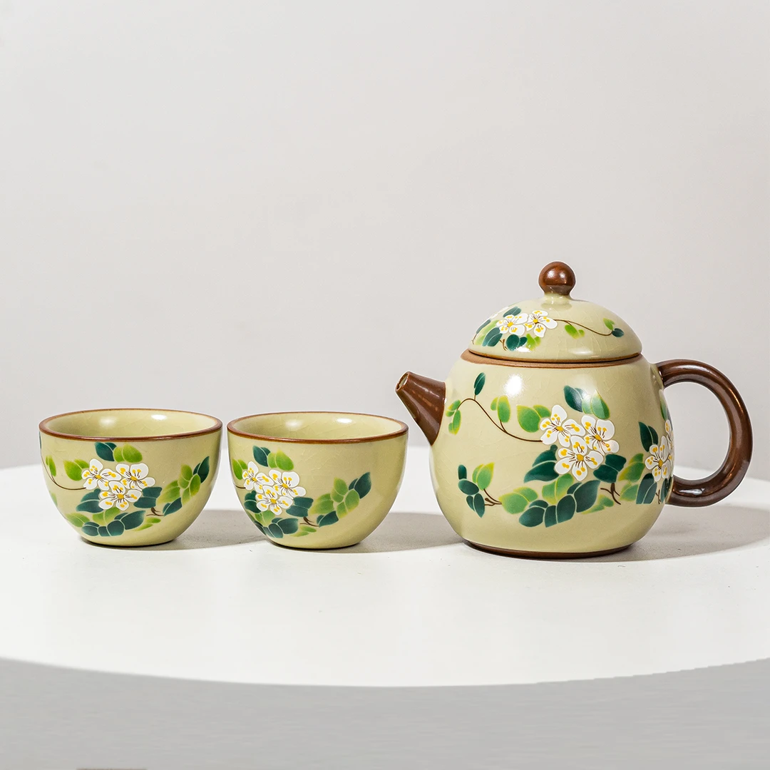 汝窑山茶花手把壶带两杯