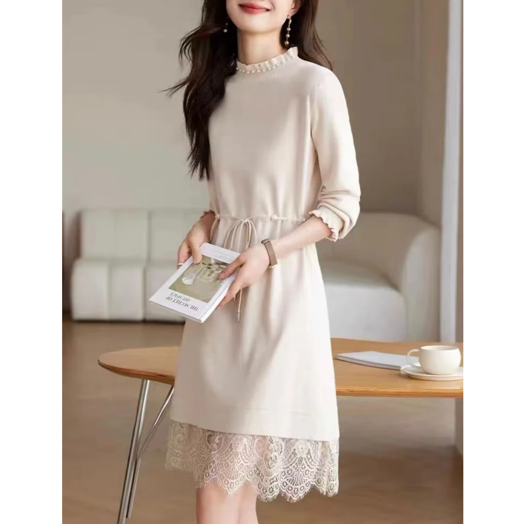 2024秋冬季新款针织毛衣连衣裙钉珠抽绳收腰中长款蕾丝拼接显瘦裙