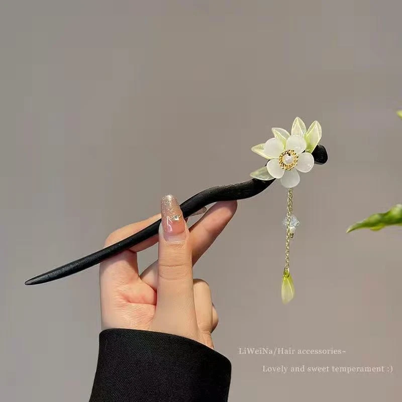 古风流苏旗袍盘发簪女夏天汉服头饰品木质发钗气质中式木兰花簪子