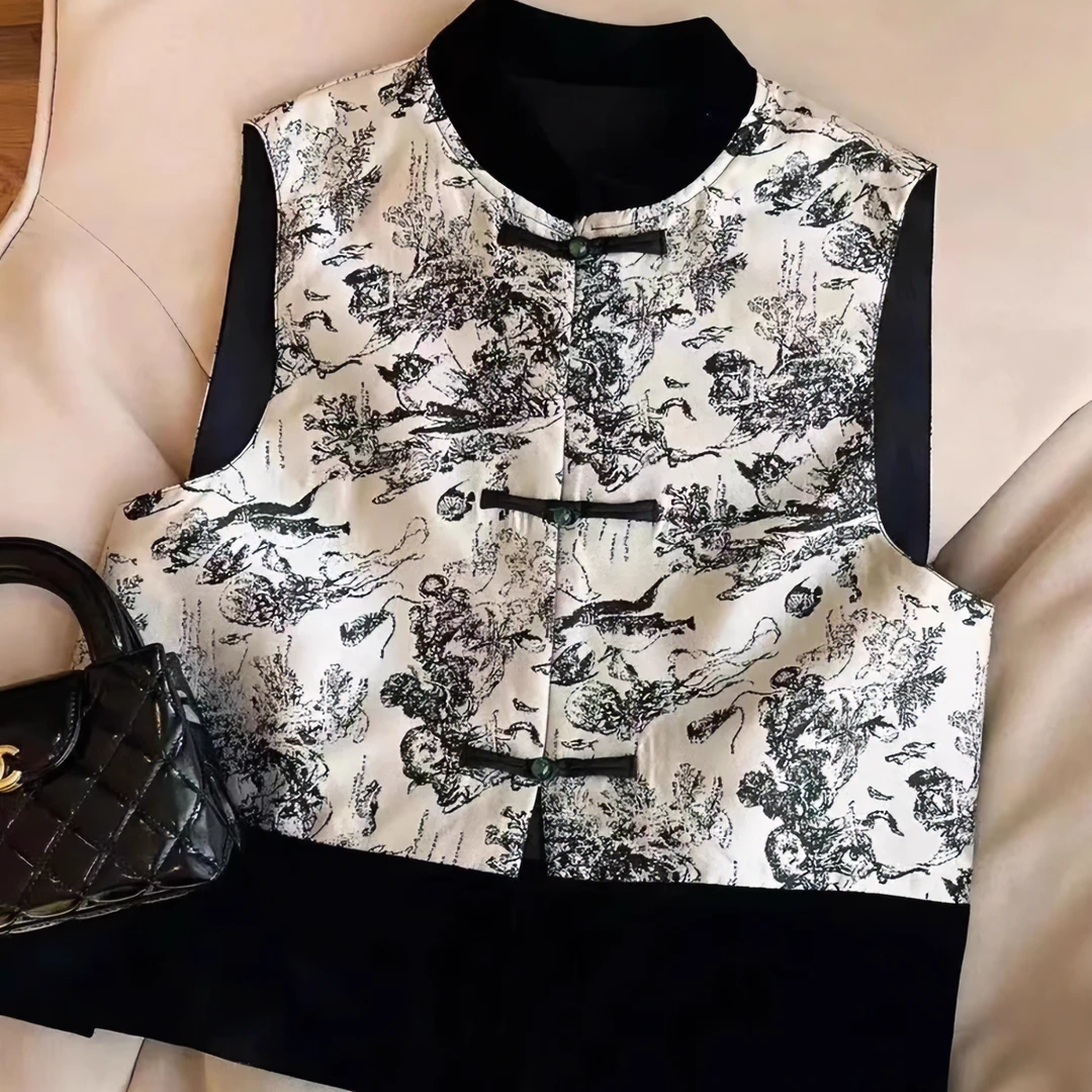 洛格新中式国风盘扣马甲女坎肩2025春季新款立领复古水墨花马夹上