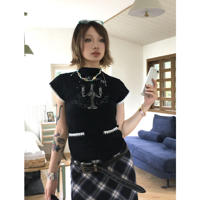 ｛浪漫烛台｝显瘦短袖T恤上衣女夏季薄款 辣妹印花蕾丝设计感复古