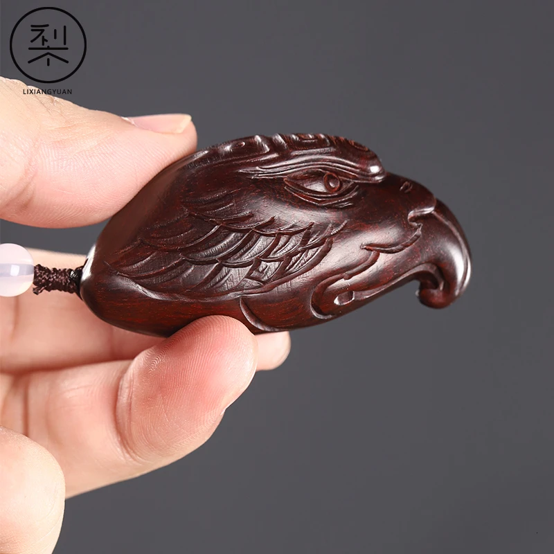 梨香院印度小叶紫檀鹰头手把件檀香紫檀吊坠盘玩把玩件雕刻老鹰手