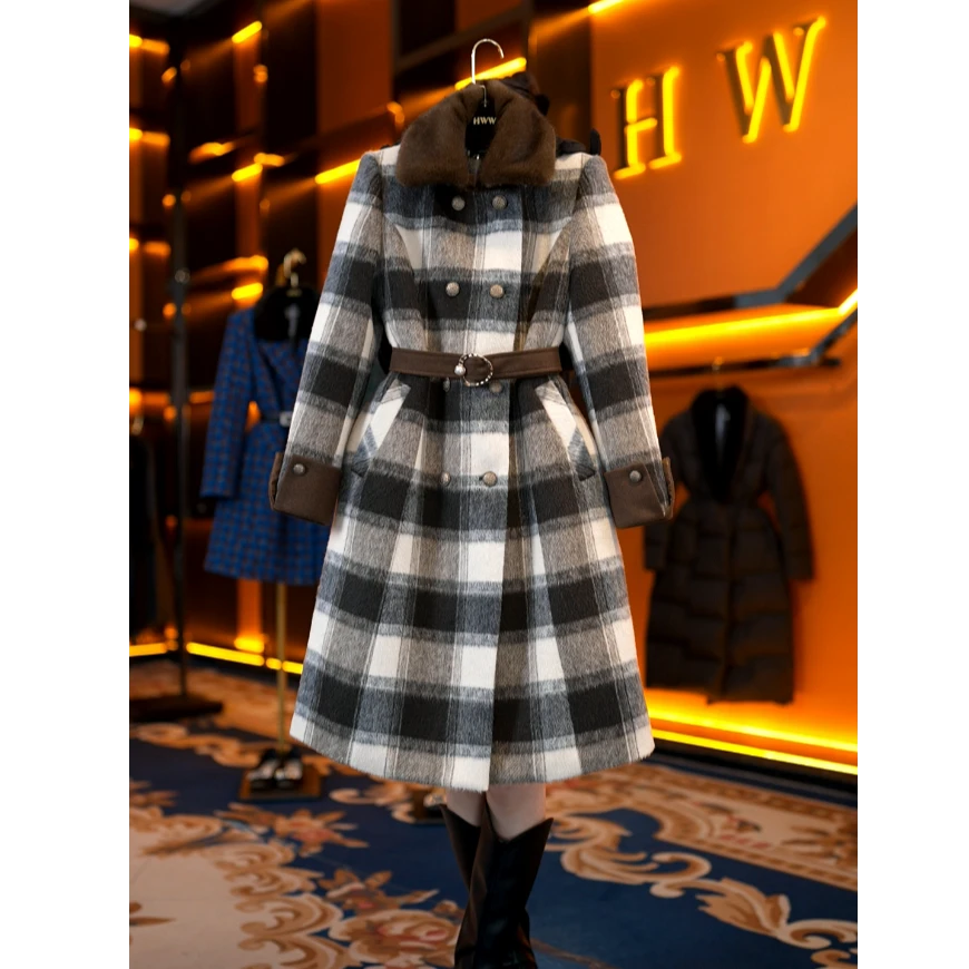 90白鹅绒(袖子也加绒)潮流时尚气质收腰鹅绒服DHZZR407428