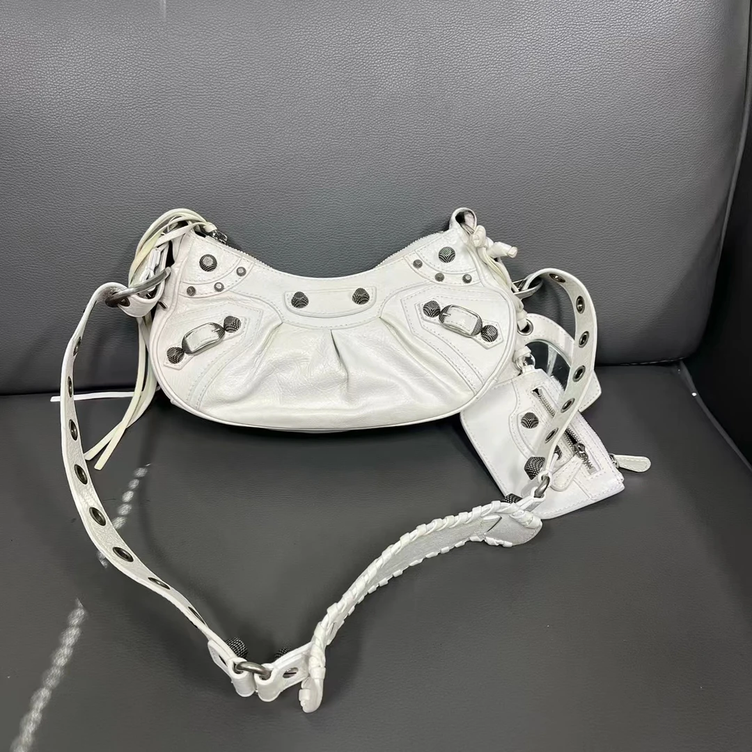 95新 Balenciaga/巴黎世家 坤球奢选lv 巴黎世家月牙白色xs号